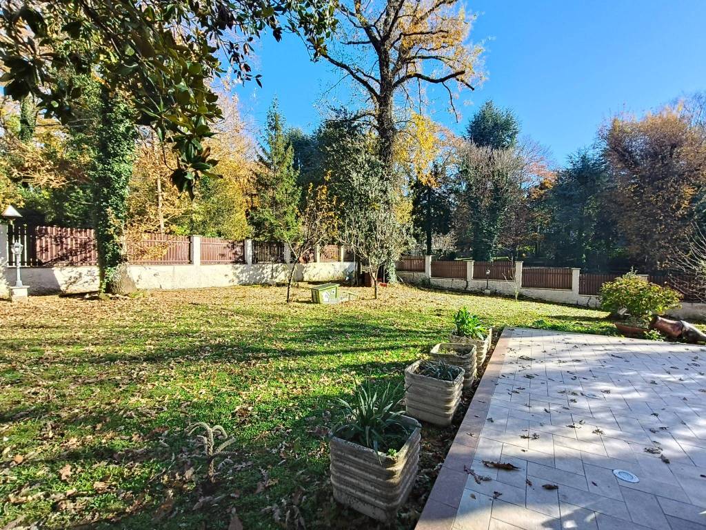 Casa indipendente a Ariccia in Viale dei Cerri - Foto 5