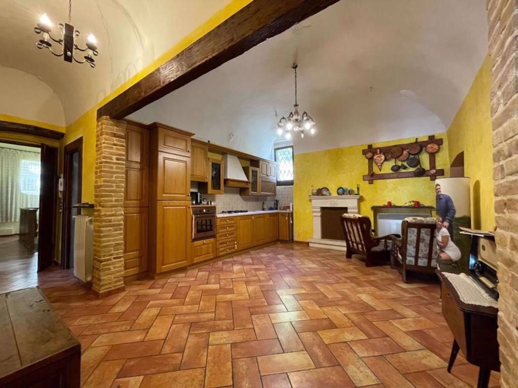 Casa indipendente a Fontecchio in Via Roma, 11 - Foto 3