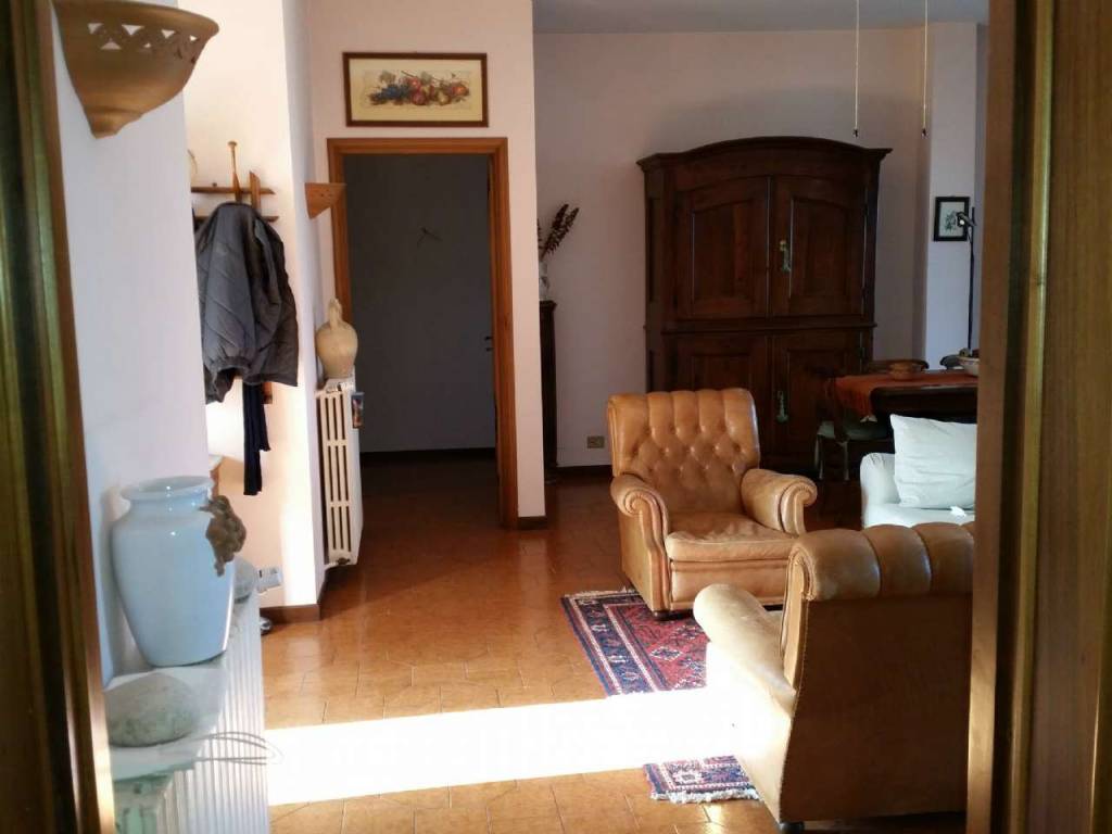Villa a Montiglio monferrato in via Banengo 24 - Foto 4