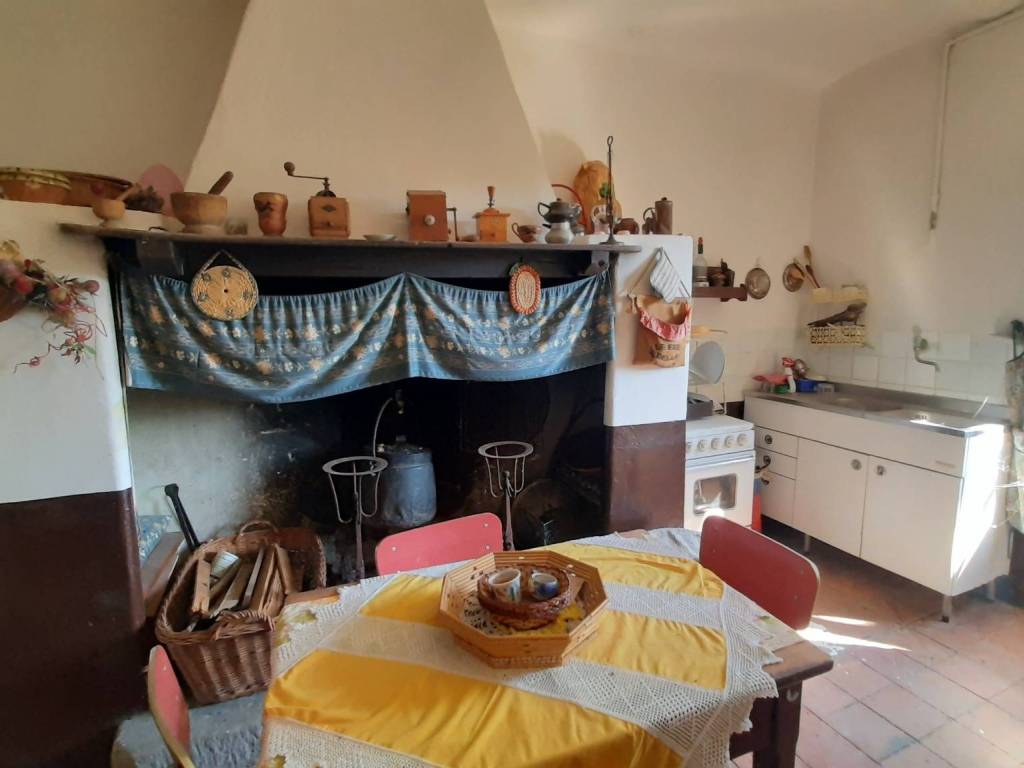 Appartamento a Perugia in Strada Passera San Lorenzo Pagino, 12 - Foto 2