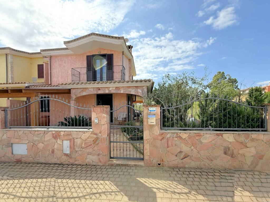 Villa a Castiadas in Via Sulcis, 25 - Foto 2