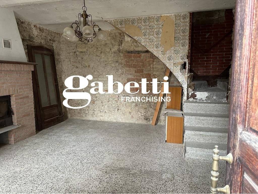 Rustico / casale a Montiglio monferrato in FRAZIONE SAN GIORGIO - Foto 2