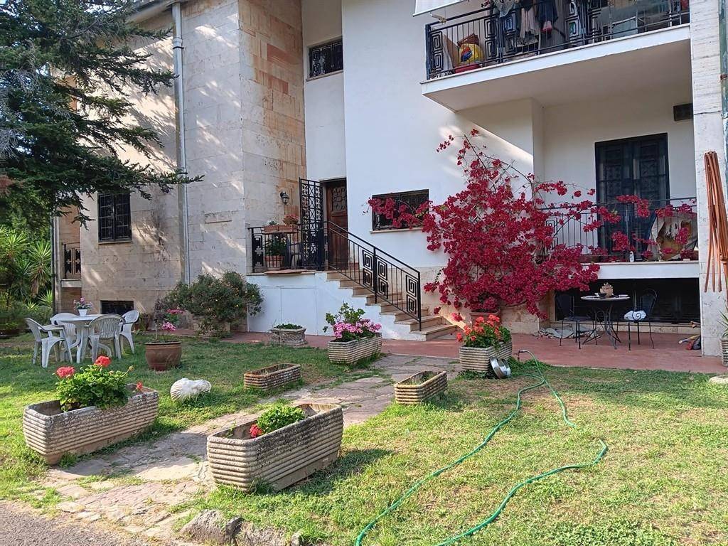 Appartamento a Roma in Via Monte di Casa, 63 - Foto 3