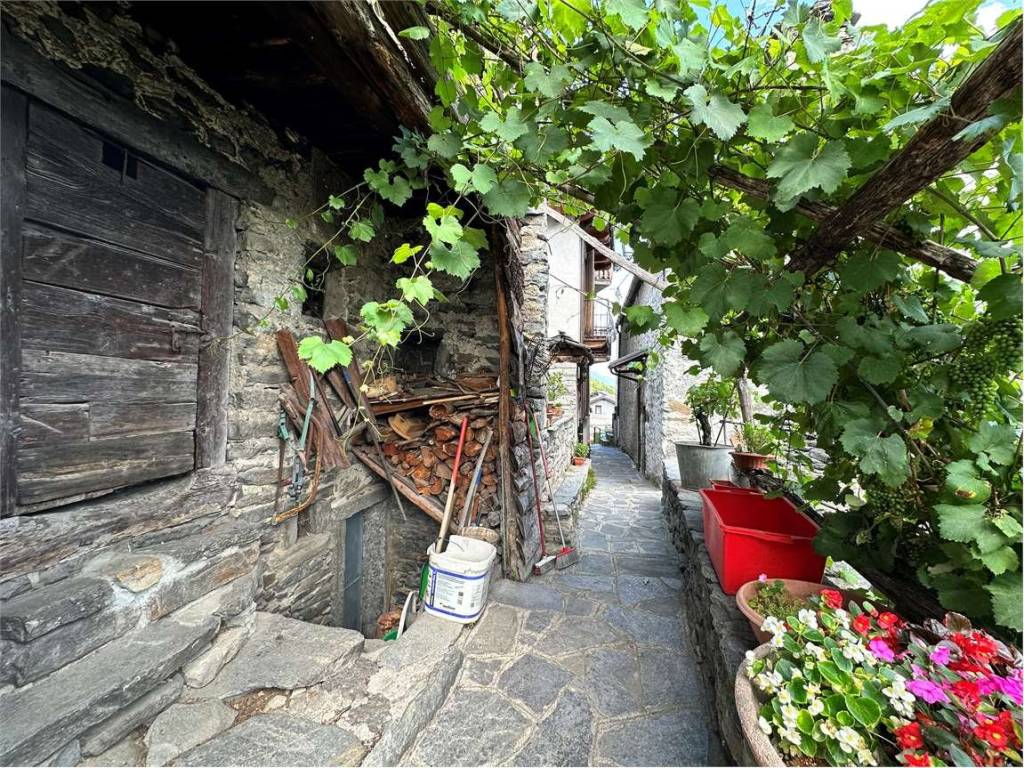 Rustico / casale a Domodossola in Borgata Monteossolano, SNC - Foto 3