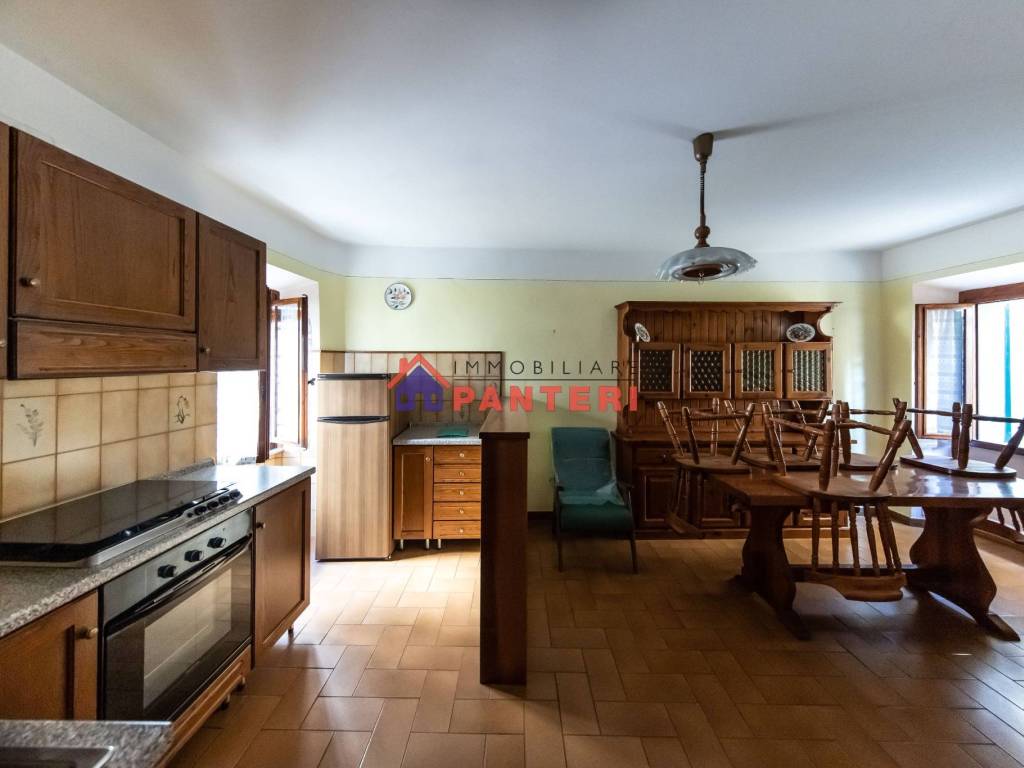 Casa indipendente a Pescia in Ruga Degli Orlandi, 87 - Foto 4
