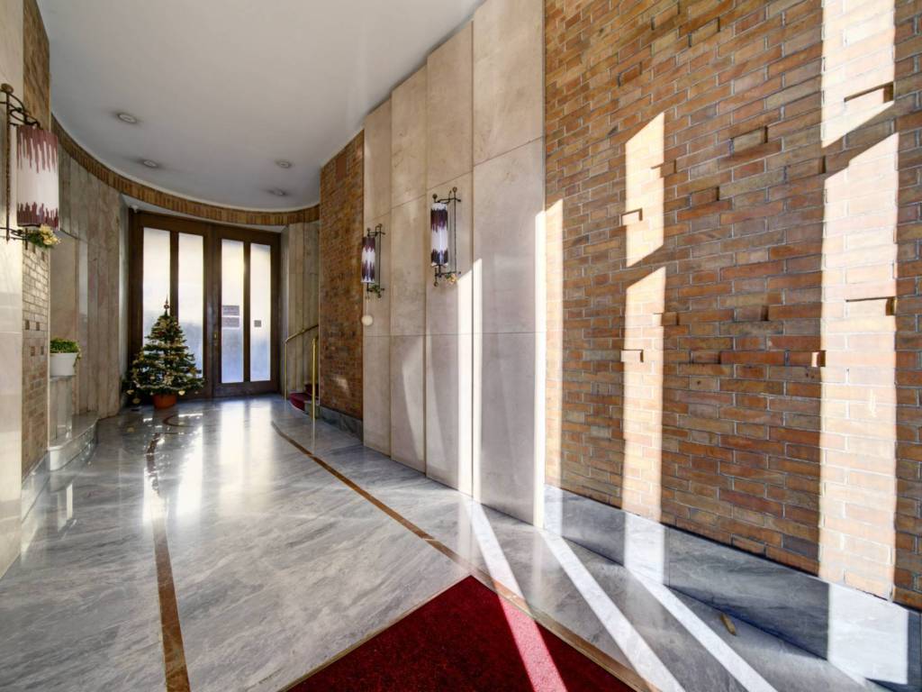 Appartamento a Torino in Piazza Adriano, 11 - Foto 2