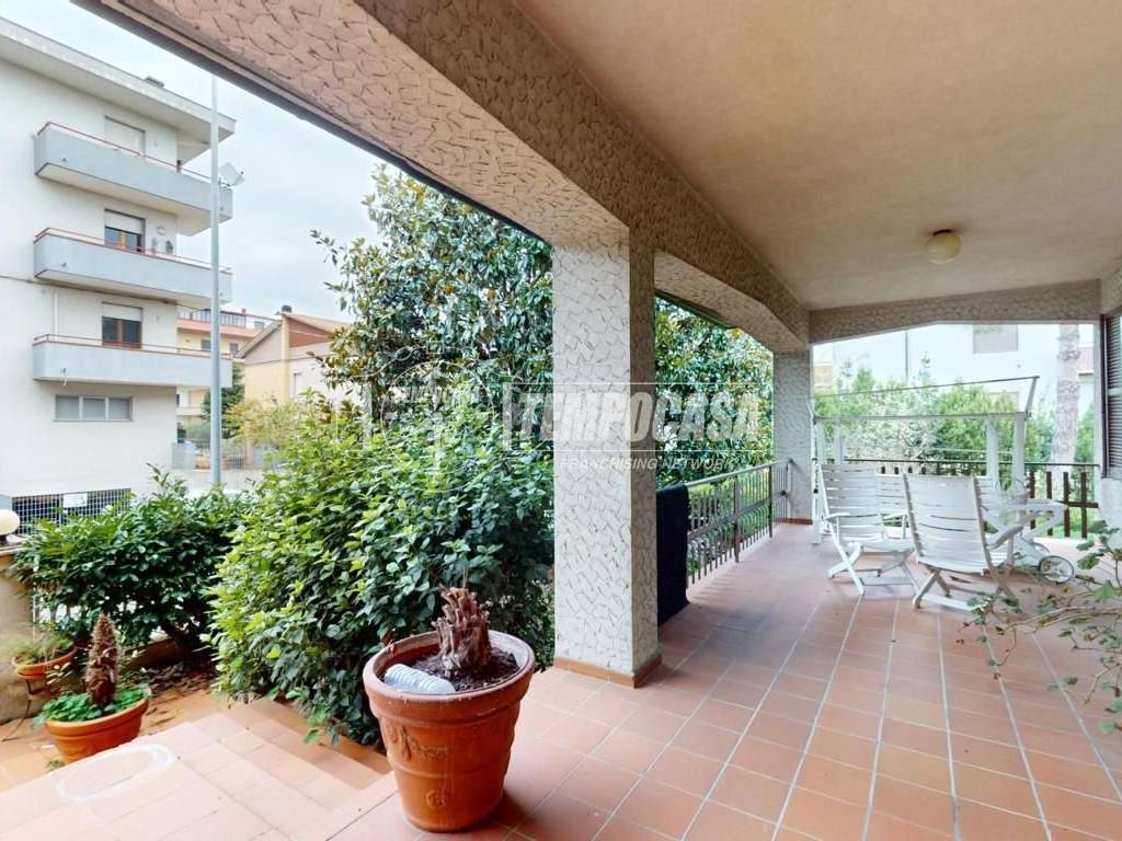 Villa a Morrovalle in Via DE AMICIS 20 - Foto 2
