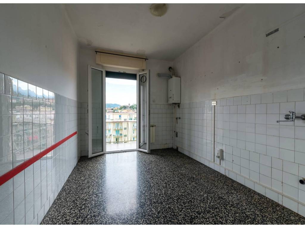 Appartamento a Arenzano in Via Graffigna, 3 - Foto 3