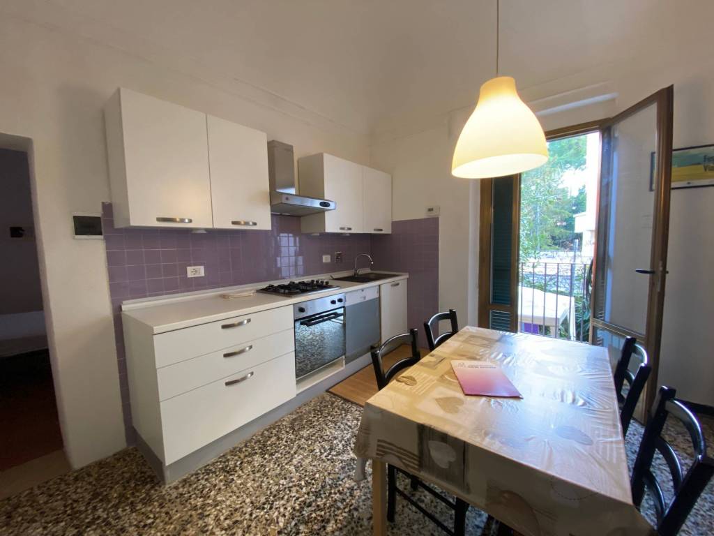 Appartamento a Pisa in Via Carlo Cattaneo, 29 - Foto 2