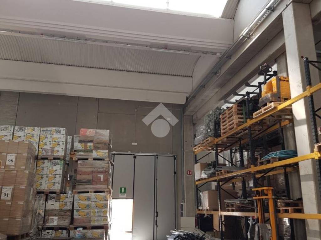 Immobile a Caronno pertusella in Via saronno - Foto 3
