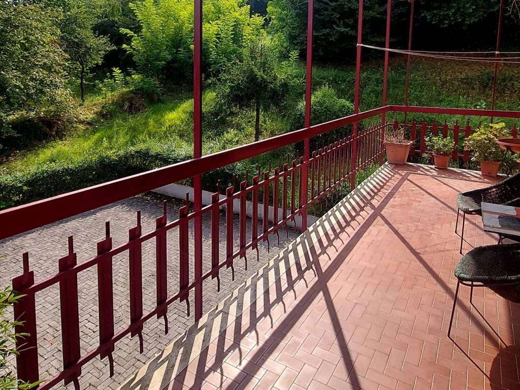 Appartamento a Terni in Via Giacinto Menotti Serrati - Foto 3