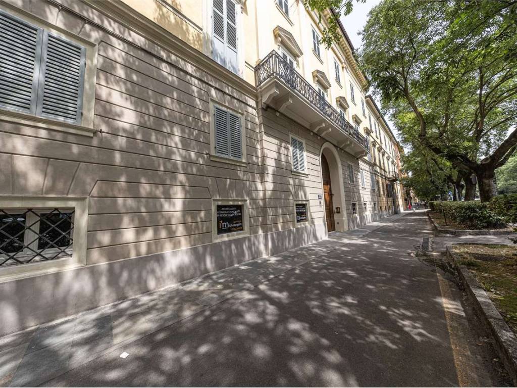 Appartamento a Modena in Viale Martiri della Libertà, 30 - Foto 2