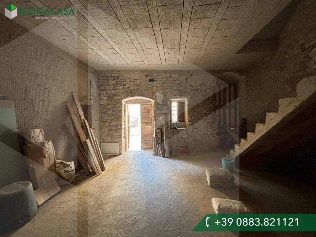 Casa indipendente a Andria in Via Ruggiero Bonghi - Foto 2