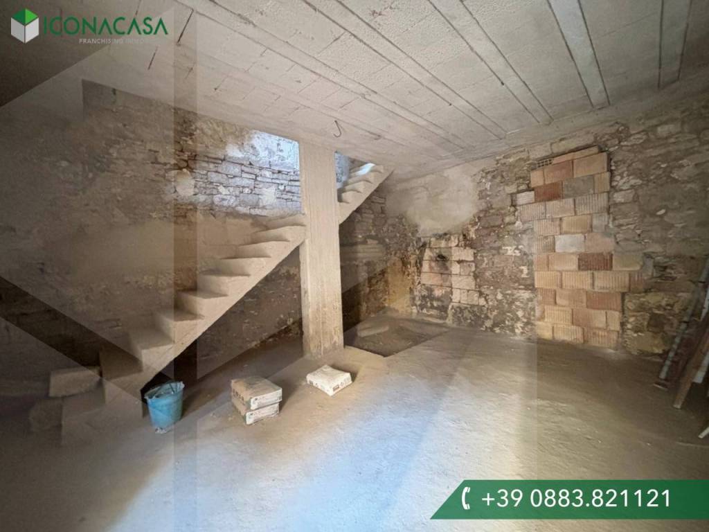 Casa indipendente a Andria in Via Ruggiero Bonghi - Foto 3