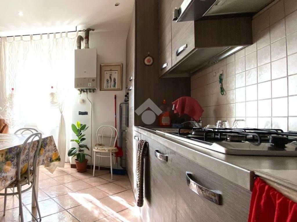 Appartamento a Terni in Via Luigi Menabrea, 6 - Foto 5