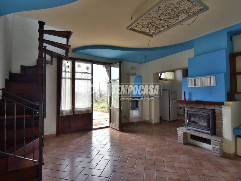 Villa a Tolentino in Contrada vaglie 4/A - Foto 4