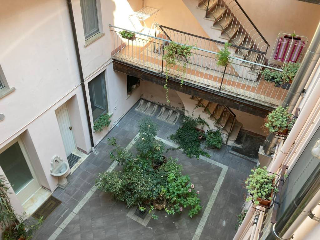 Appartamento a Mantova in Via Camillo Benso di Cavour, 58 - Foto 3