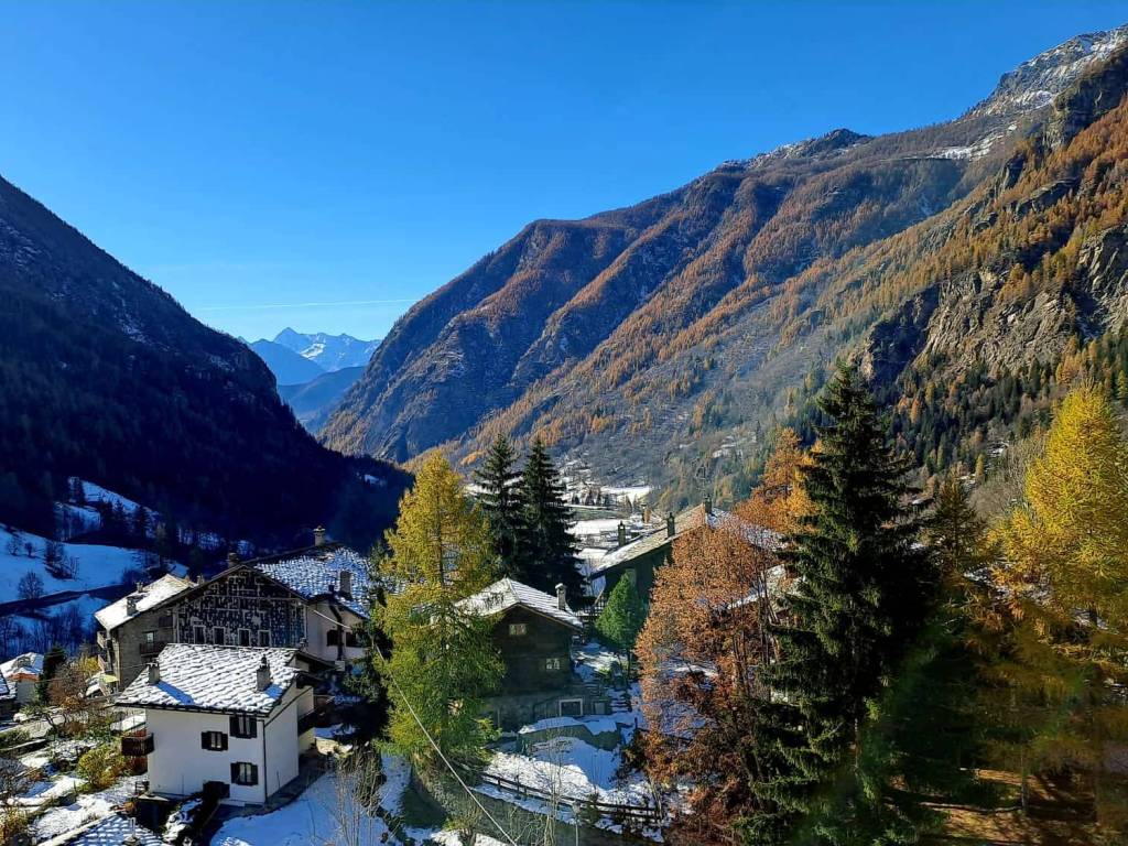Attico / mansarda a Valtournenche in Via Roma, 1 - Foto 2