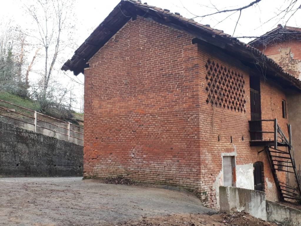 Casa indipendente a Pettinengo in Via Fiume, 23 - Foto 5