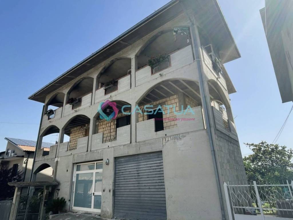 Casa indipendente a Atri in Via Santa Margherita, 24 - Foto 3