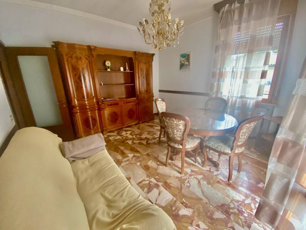Appartamento a Piacenza - Foto 2