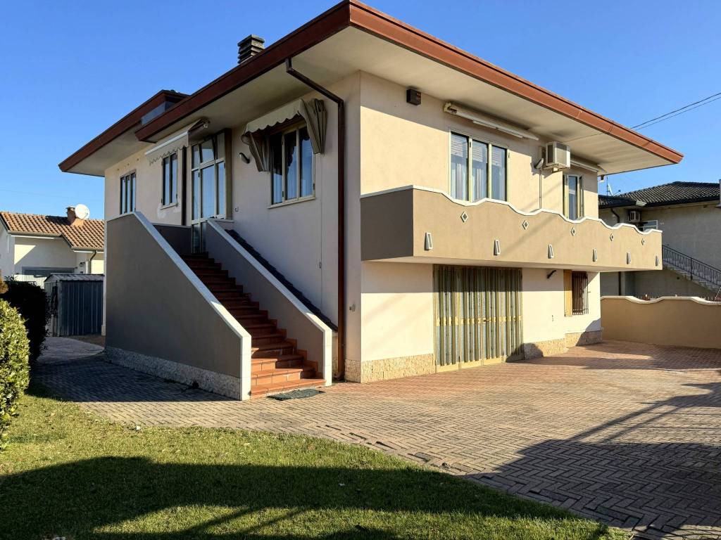 Villa a Porto viro in Via Roma, 5 - Foto 2