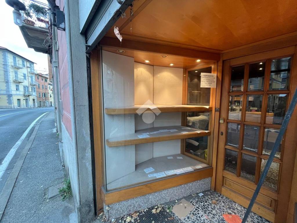 Immobile a La spezia in LOCALE Via Genova, 29 - Foto 2