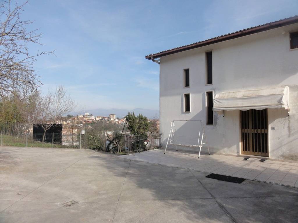 Villa a Ceccano in Via Madonna del Carmine - Foto 5