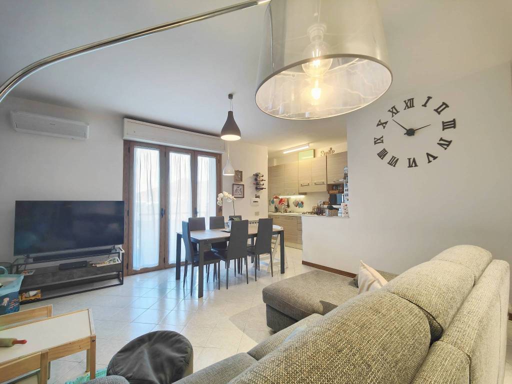 Appartamento a Prato in Via Augusto Righi - Foto 5