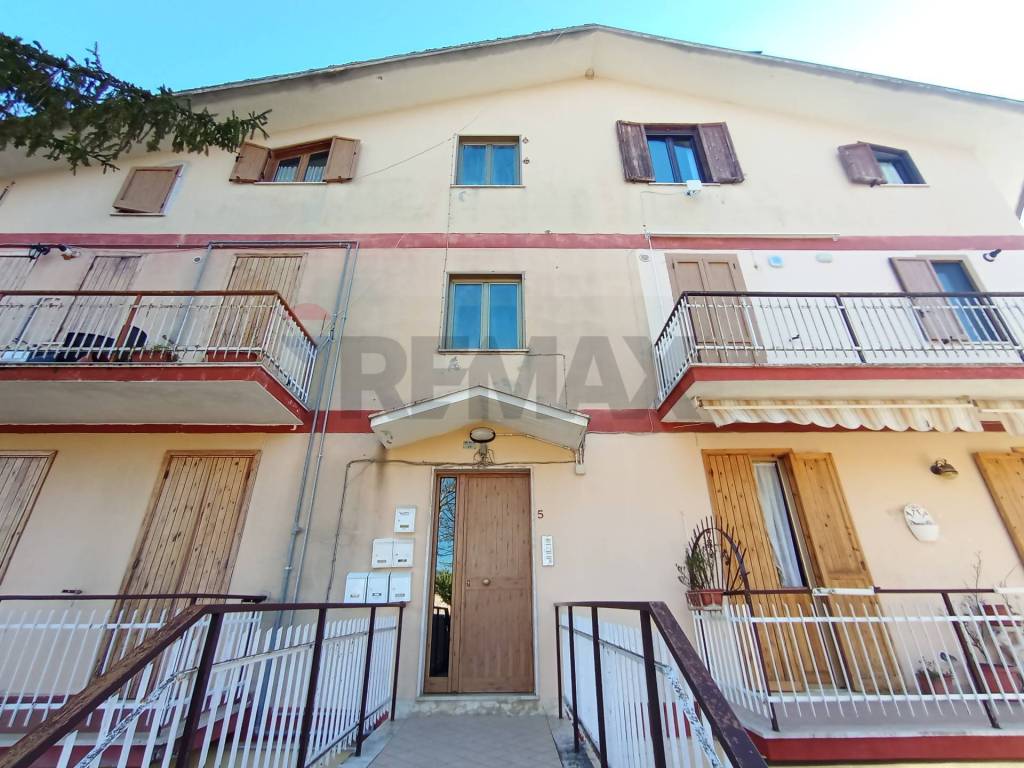 Appartamento a Tagliacozzo in via stazione, 5 - Foto 2