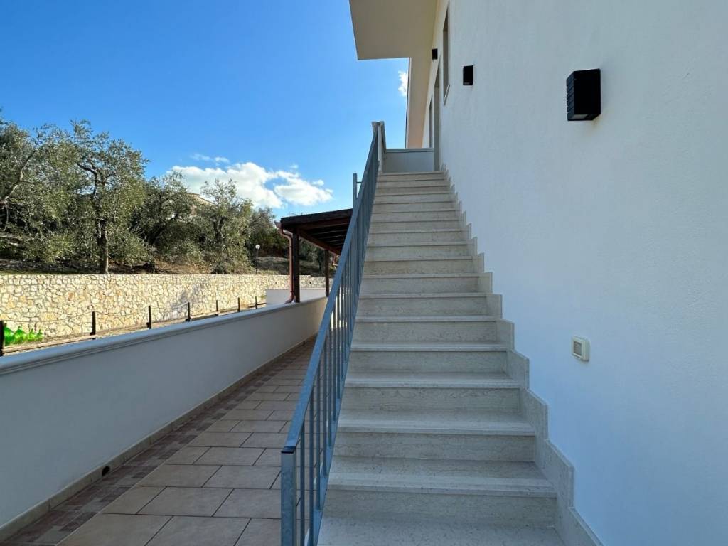 Palazzo / stabile a Vieste in Contrada Cerasa - Foto 2