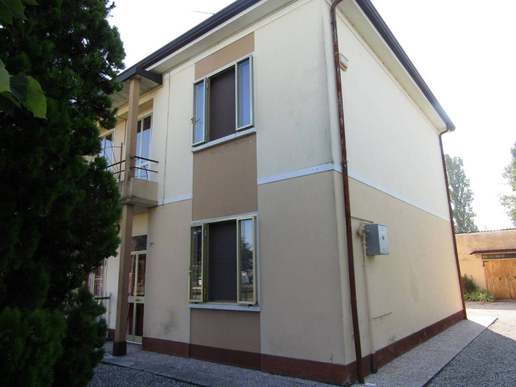 Villa a Vigarano mainarda in Via Rondona, 38 - Foto 2