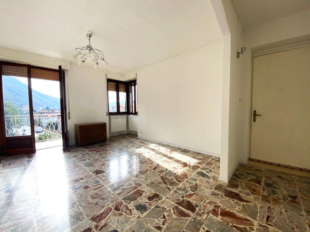 Appartamento a Omegna in Via Antonio Pacinotti - Foto 4