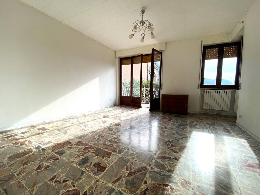 Appartamento a Omegna in Via Antonio Pacinotti - Foto 5