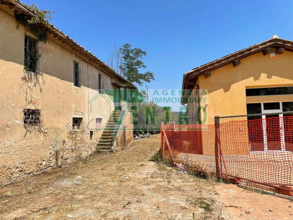 Appartamento a Poggibonsi in pian dei campi - Foto 3