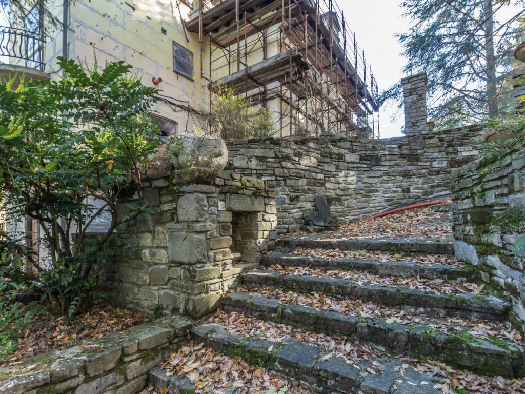Villa a Borgo val di taro in Località Cappellezzi Frazione Gorro - Foto 3