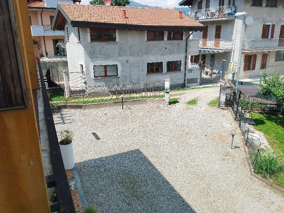 Villa a Besozzo in Via Stocchetti - Foto 4