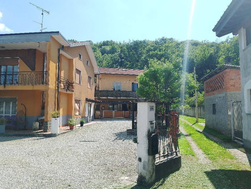 Villa a Besozzo in Via Stocchetti - Foto 5