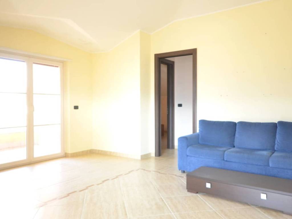 Appartamento a L'aquila in Via Collevernesco, 152, 67100 - Foto 5