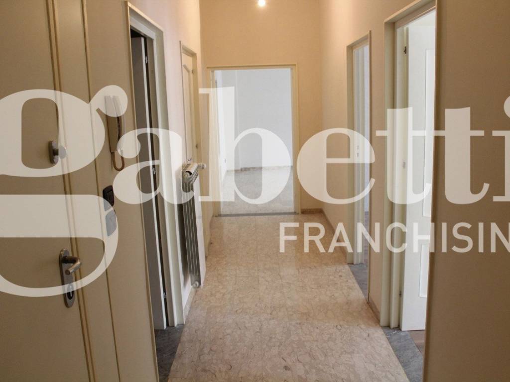 Appartamento a Canosa di puglia in Via Guglielmo Oberdan, 79 - Foto 5