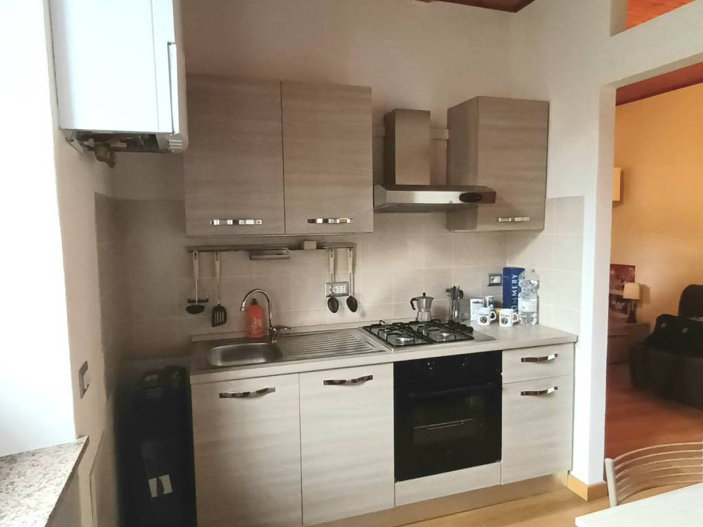 Appartamento a Como in Via Sant'Antonino, 53 - Foto 4