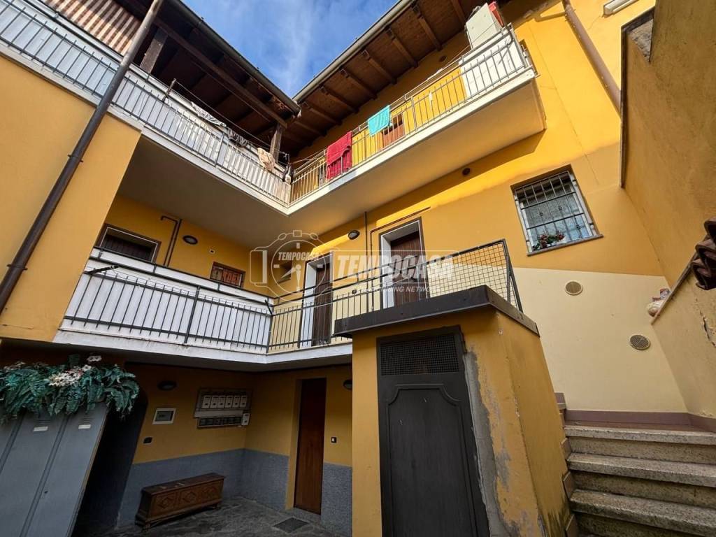 Appartamento a Calcinate in Via Dante Alighieri 24 - Foto 4