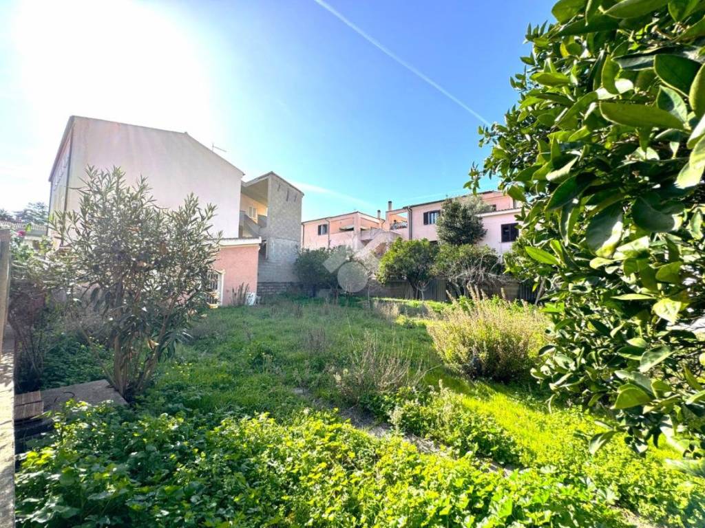Terreno a Olbia in Via Monte Pino, 12 - Foto 2