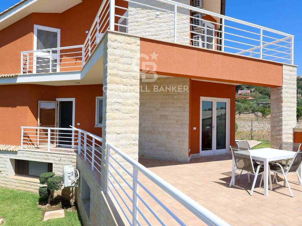 Villa a Ragusa in via alicudi, 4 - Foto 2