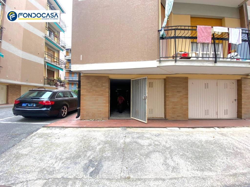 Box / garage a Loano in Via Pisa - Foto 3