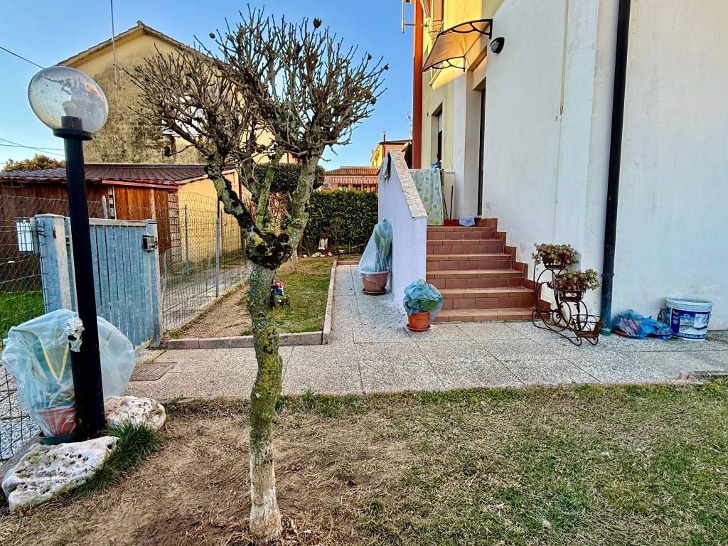 Appartamento a Selvazzano dentro in Via Egidio Meneghetti - Foto 2