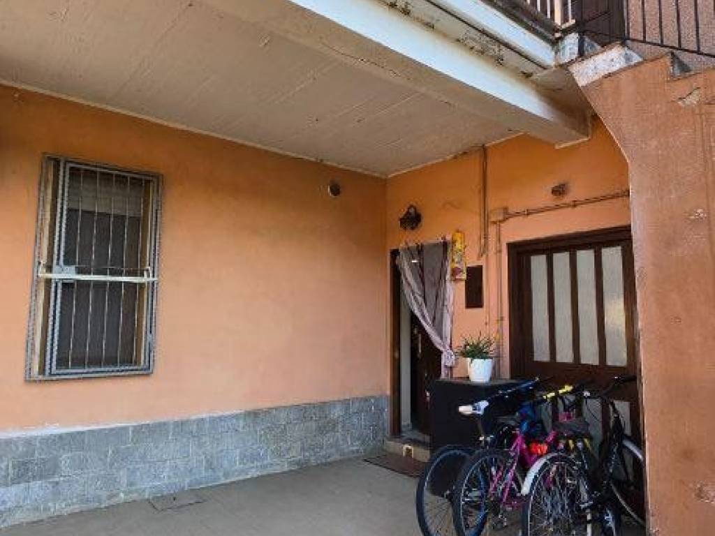 Appartamento a Caronno pertusella in Via Tagliamento - Foto 5
