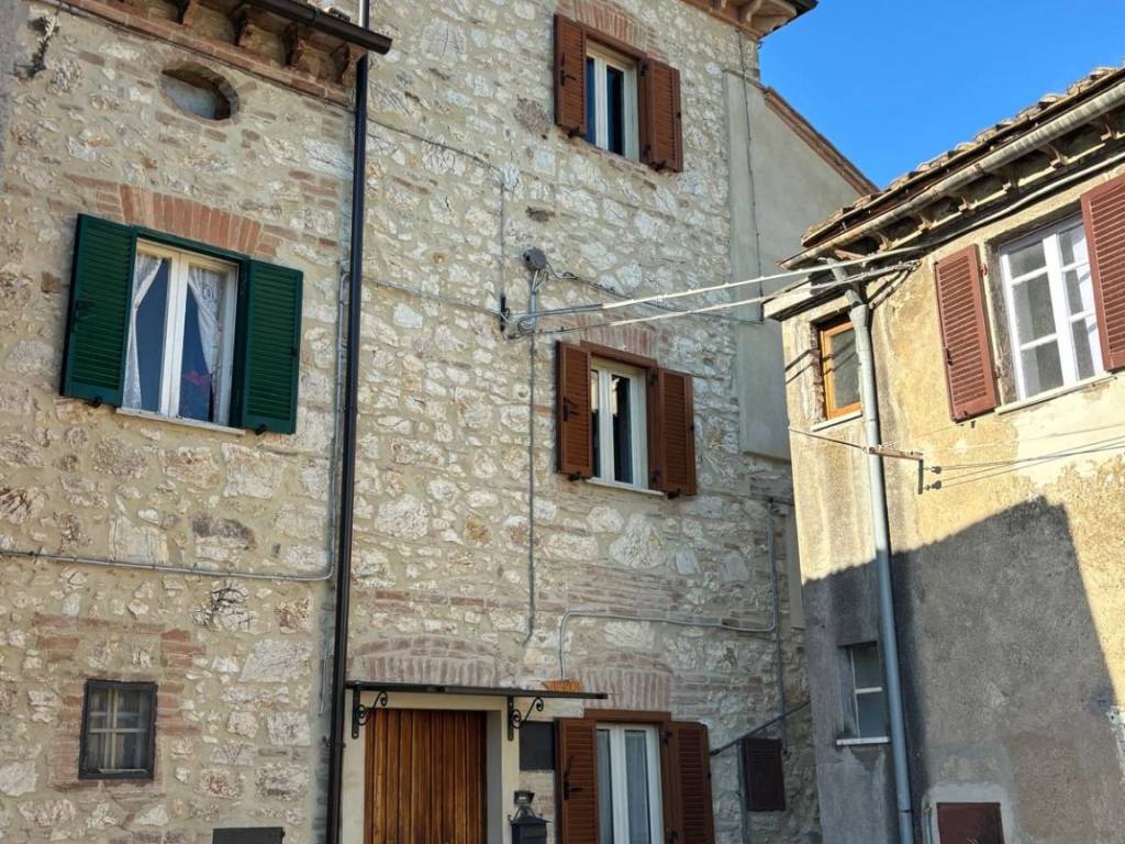 Casa indipendente a Amelia in Via Rimembranze - Foto 3