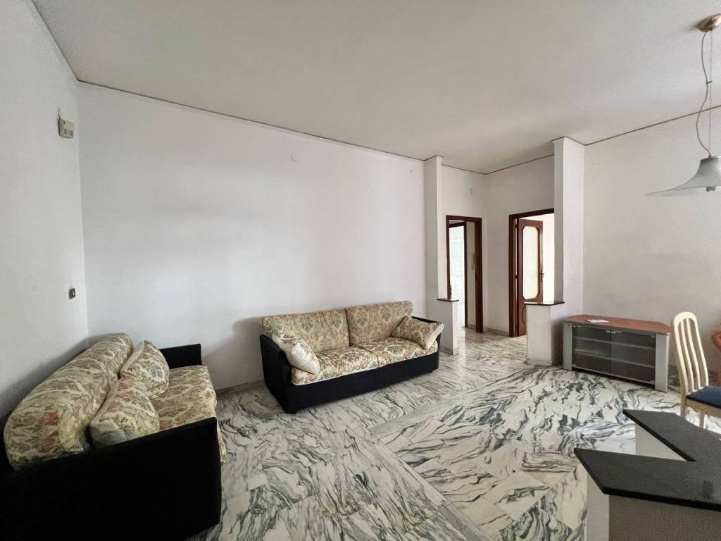 Appartamento a Salerno in Via Giovanni Negri, 5 - Foto 3