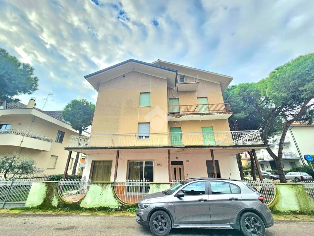 Immobile a Bellaria-igea marina in Via Ugo Foscolo, 2 - Foto 4